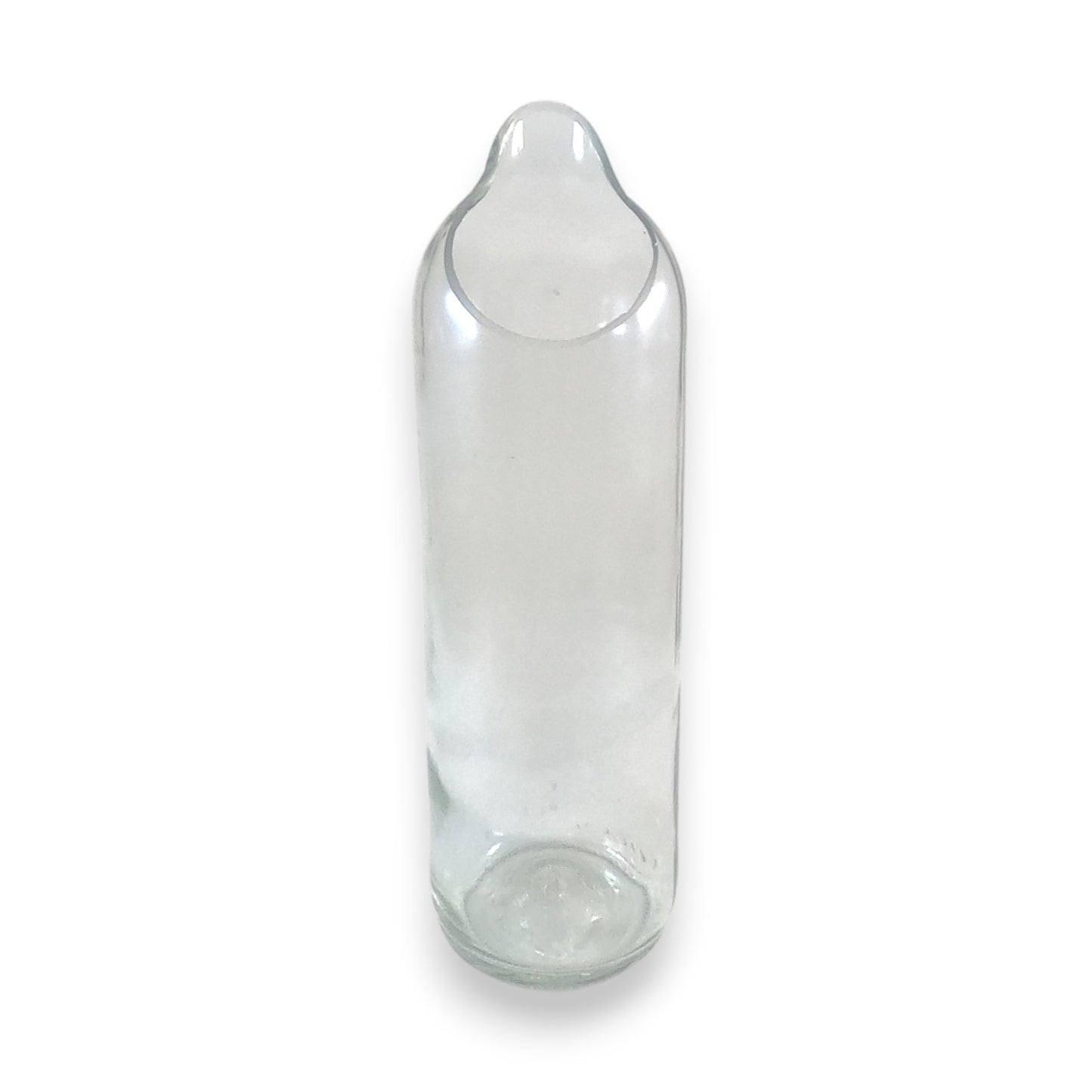 Menaje de autor para hostelería y sumillería Vid Flow en vidrio de botella de vino